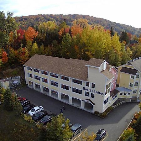 Hotel And Suites Les Laurentides サン・ソヴェ－ル・デ・モン エクステリア 写真