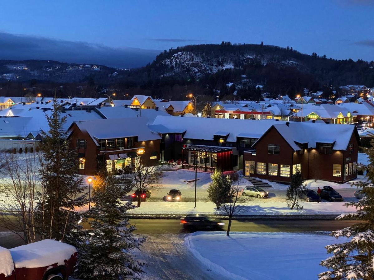 Hotel And Suites Les Laurentides サン・ソヴェ－ル・デ・モン エクステリア 写真